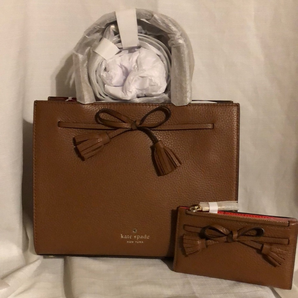 Kate Spade Brown Leather Satchel with Structured Design includes matching wallet